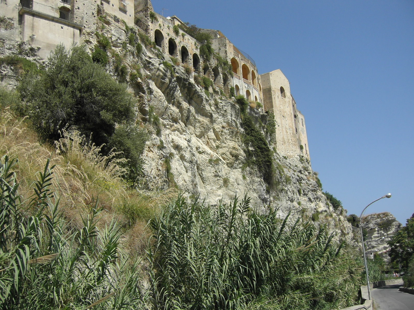 Ponte di Ognissanti 2026 a Tropea: ristoranti, dove mangiare, eventi