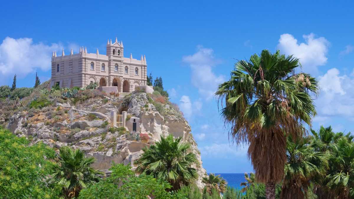 Come arrivare a Tropea dall’aeroporto: tutte le soluzioni
